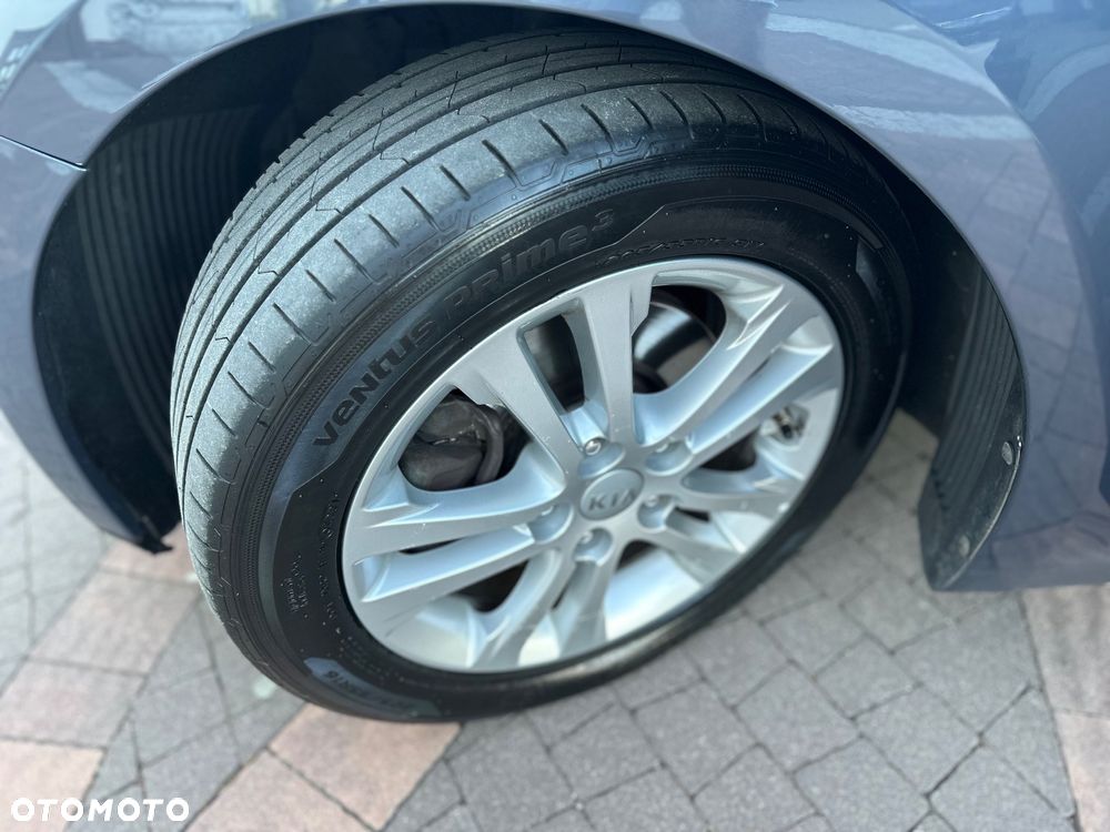 Kia Ceed 1.4 CVVT Dream-Team Edition - 22
