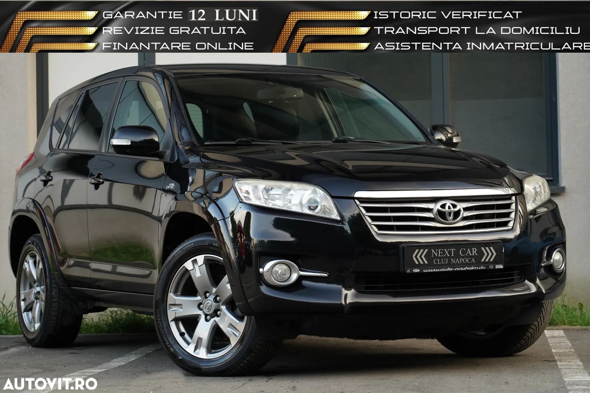 Toyota RAV4 - 1