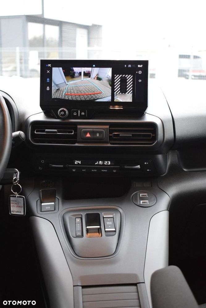 Toyota Proace City Verso 1.5 D-4D Family - 10