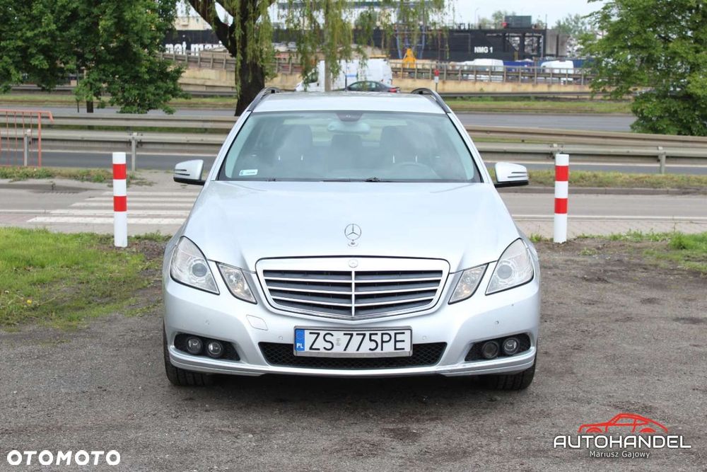 Mercedes-Benz Klasa E - 2