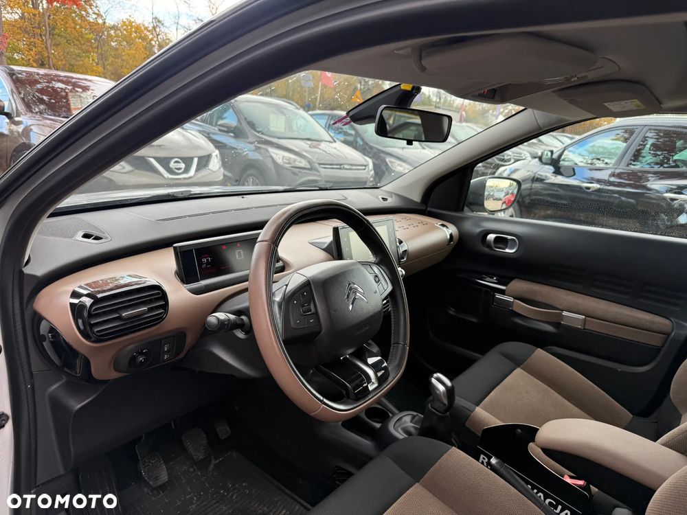 Citroën C4 Cactus 1.2 PureTech Feel Edition - 22