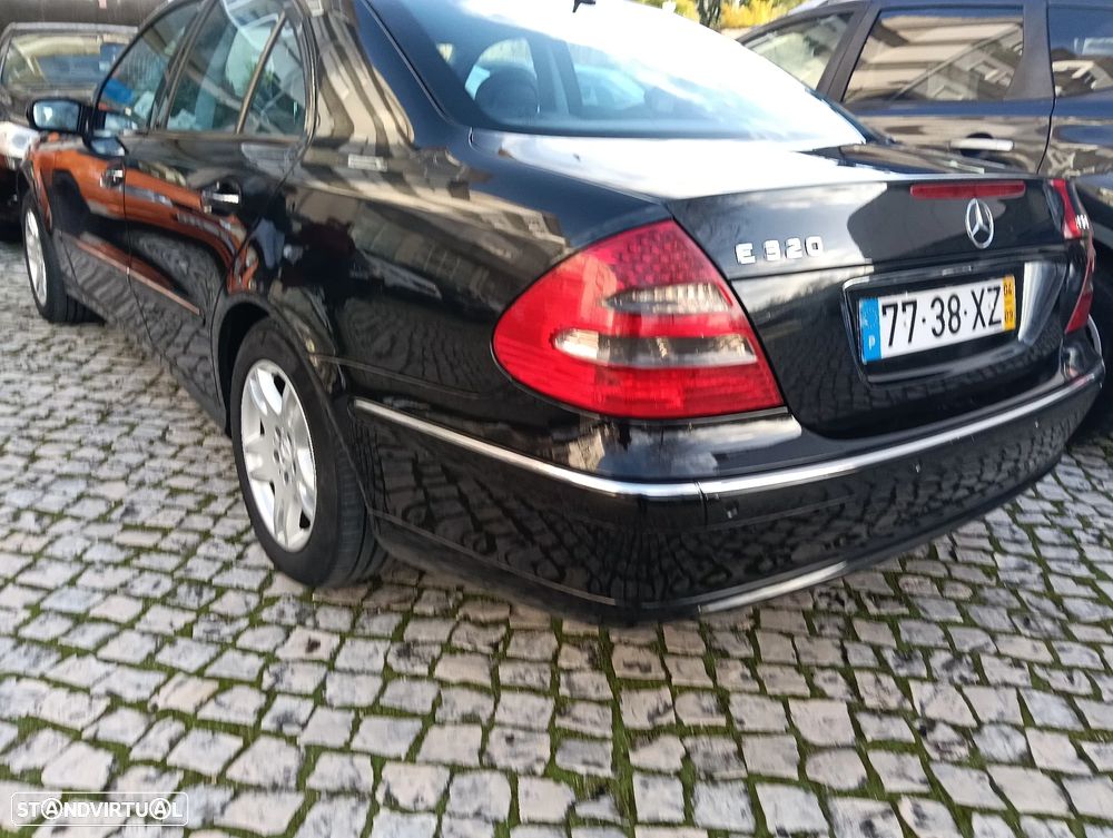 Mercedes-Benz E 320 CDi Avantgarde - 35