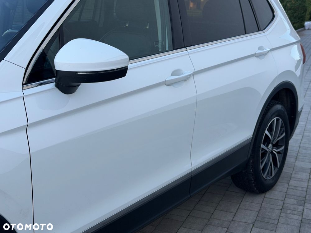 Volkswagen Tiguan Allspace - 16