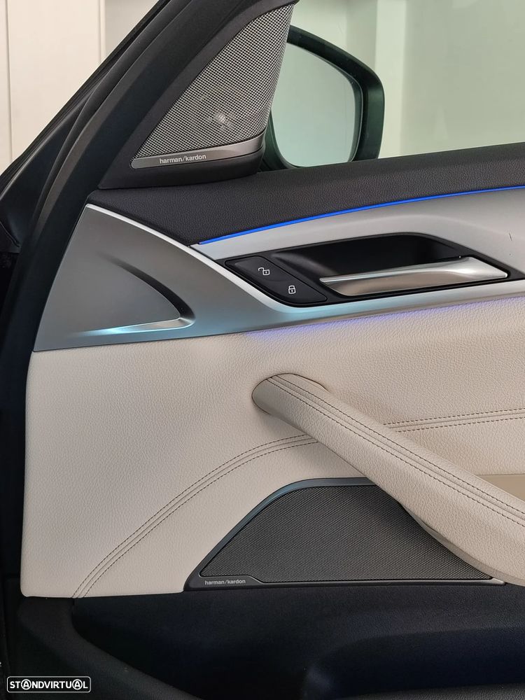 BMW 520 d Line Luxury Auto - 19