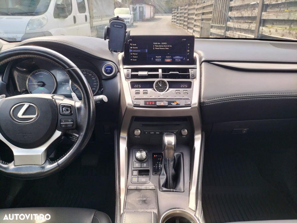 Lexus Seria NX 300h AWD Business - 9