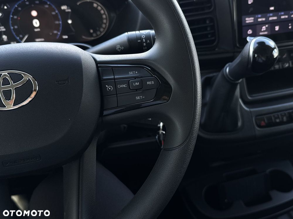 Toyota PROACE MAX - 16