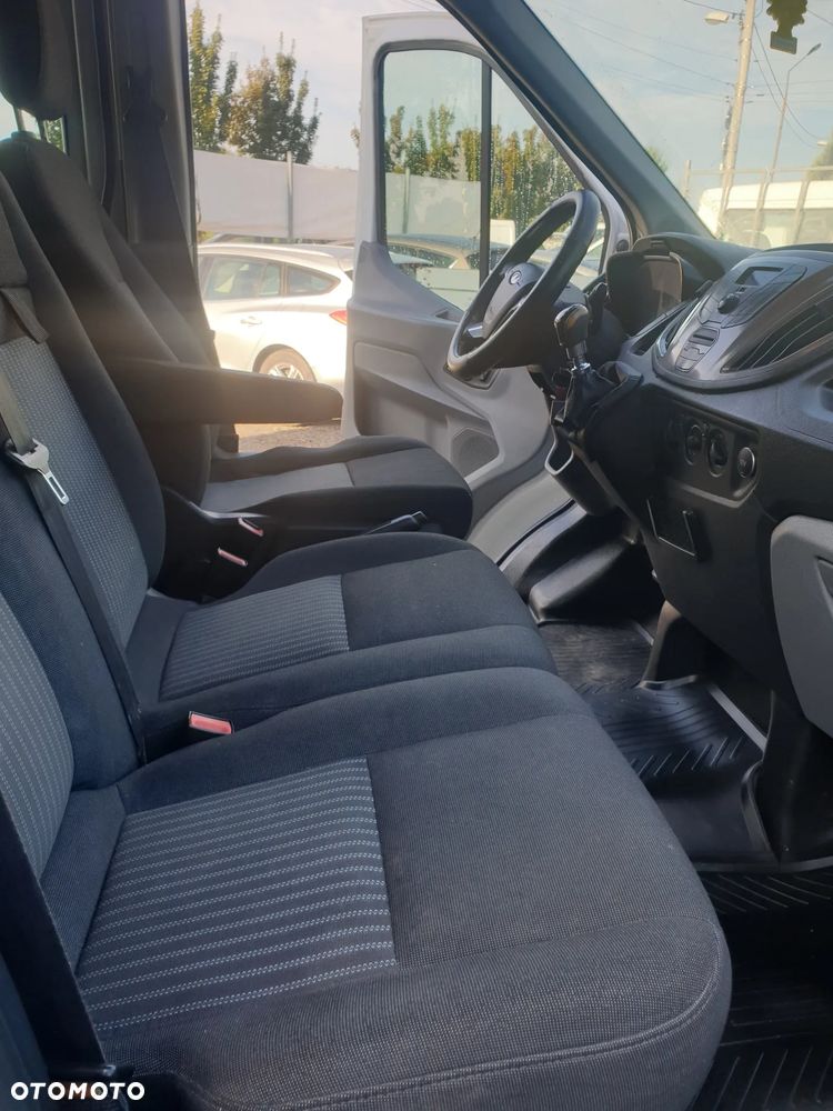Ford transit - 15