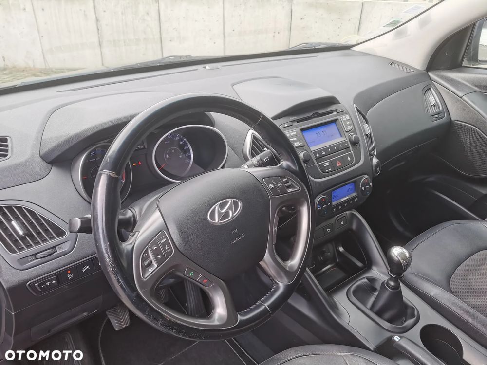 Hyundai ix35 1.7 CRDi Premium 2WD - 16