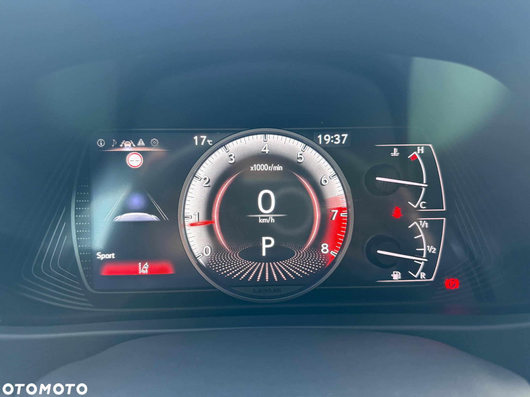 Lexus UX 200 GPF Business 2WD - 32