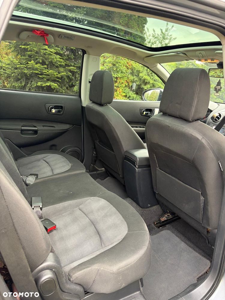 Nissan Qashqai+2 - 9