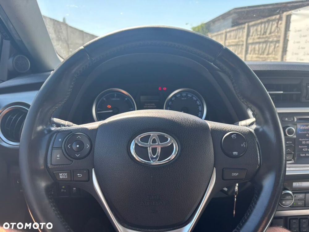 Toyota Auris 1.4 D-4D - 6