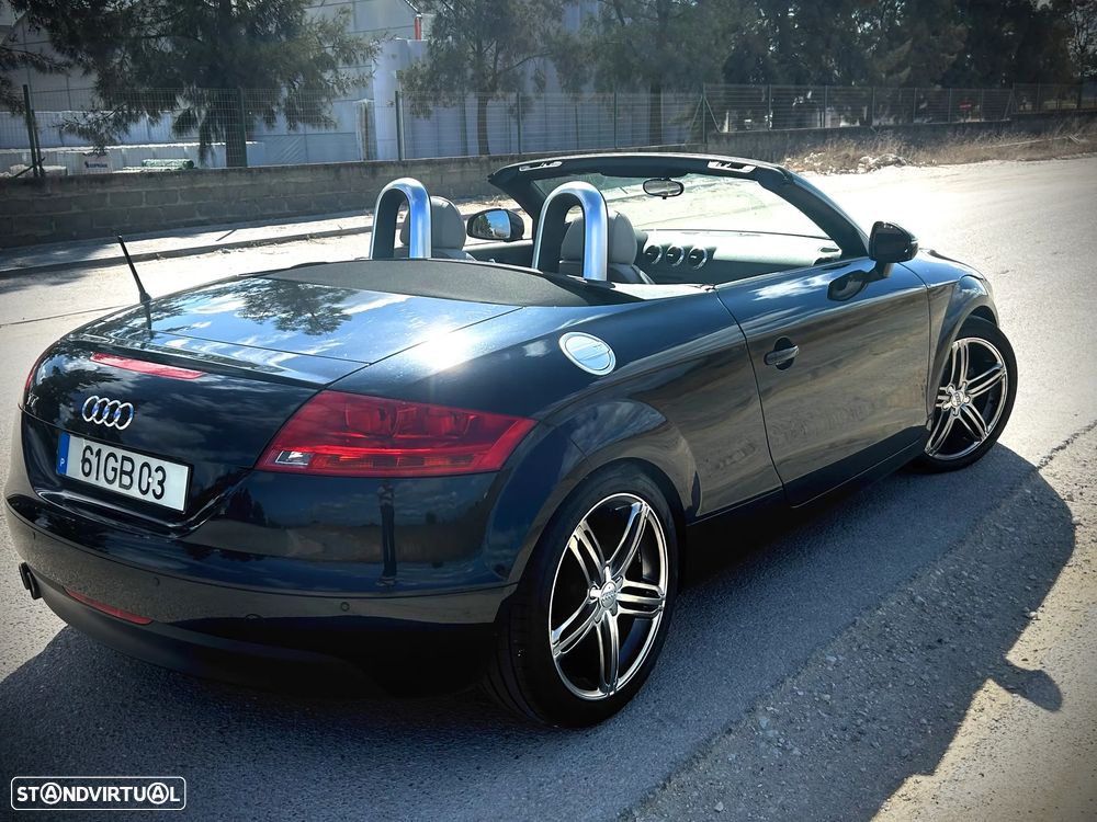 Audi TT Roadster 2.0 TFSi — fotografia 18