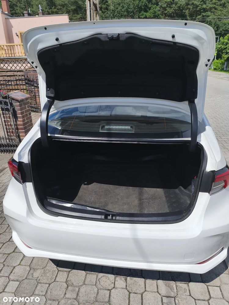 Toyota Corolla 1.8 Hybrid Comfort - 7
