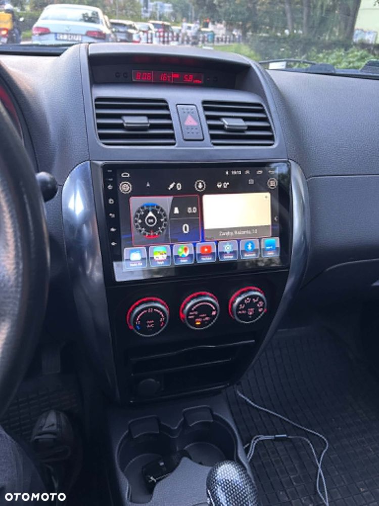 Suzuki SX4 1.6 GS / Premium - 6