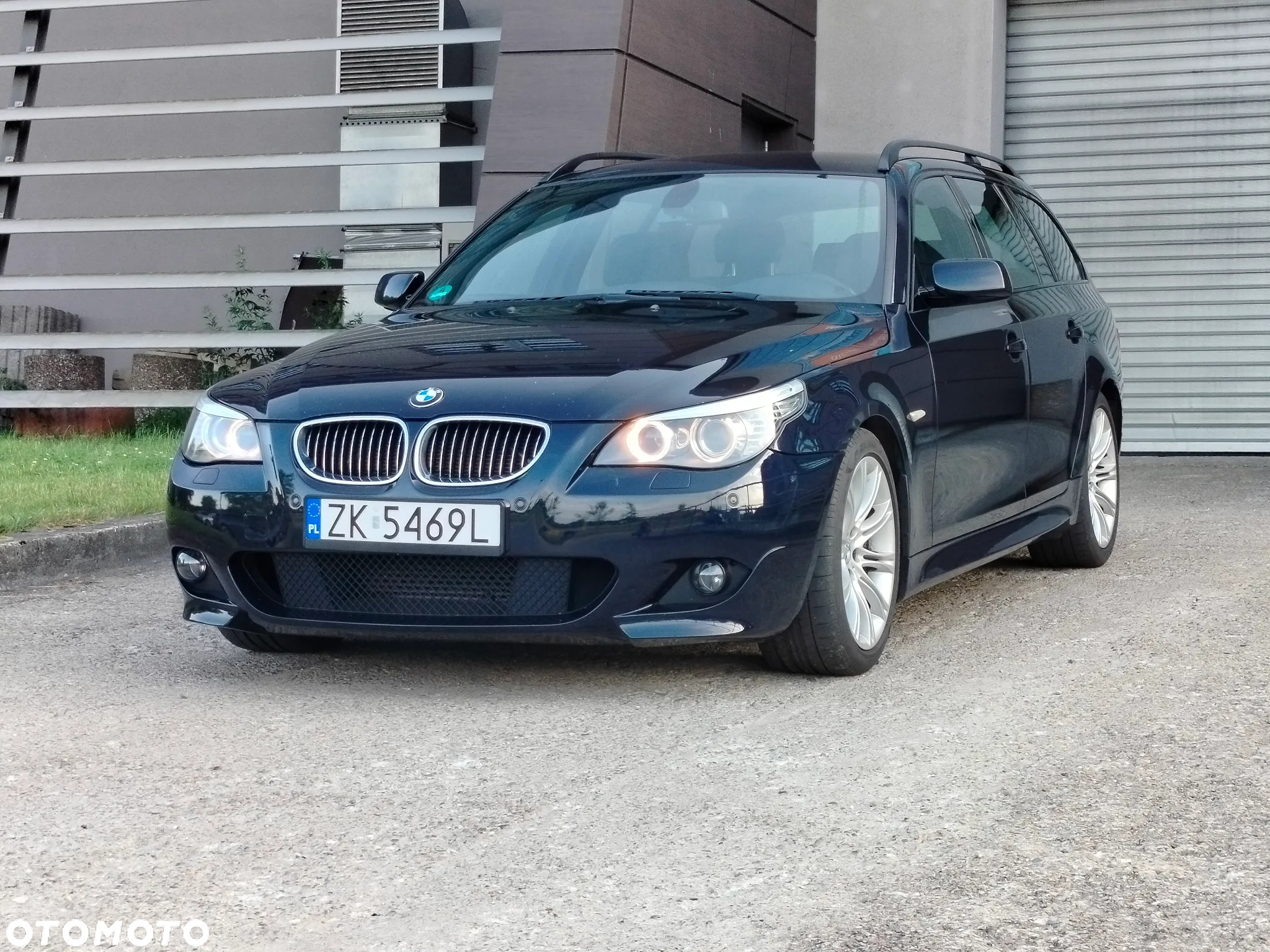 BMW Seria 5 530d Touring - 6