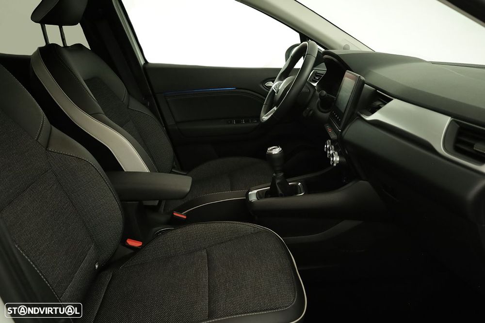 Renault Captur 1.0 TCe Techno Bi-Fuel - 23