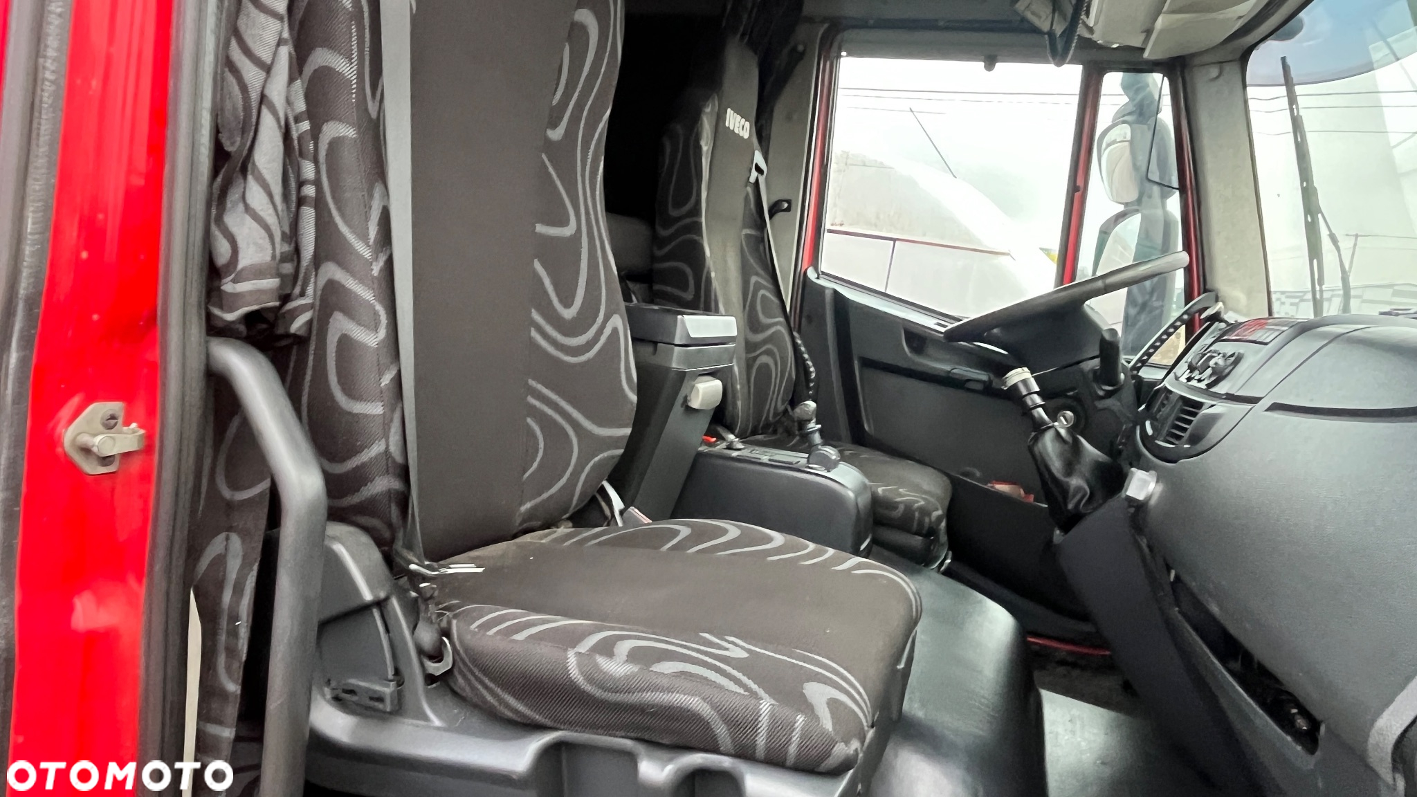 Iveco EUROCARGO  ML180E28P - 16