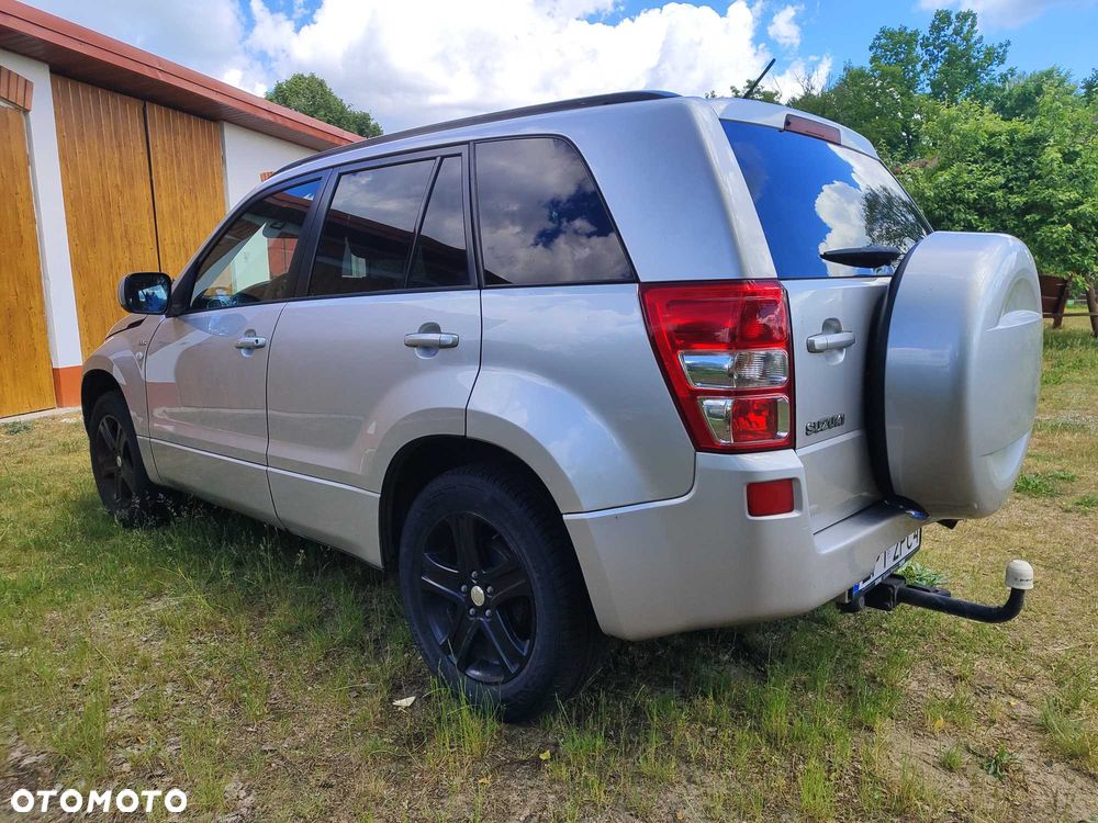 Suzuki Grand Vitara - 3