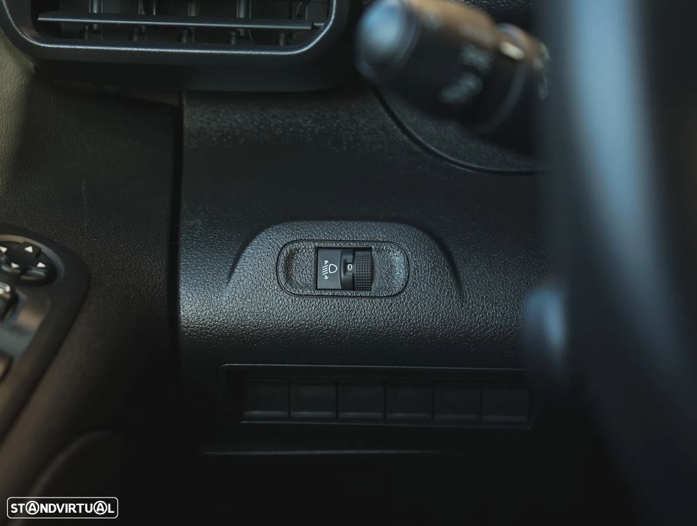 Peugeot PARTNER MONOSPACE 1.5 BLUEHDI 100 - 21