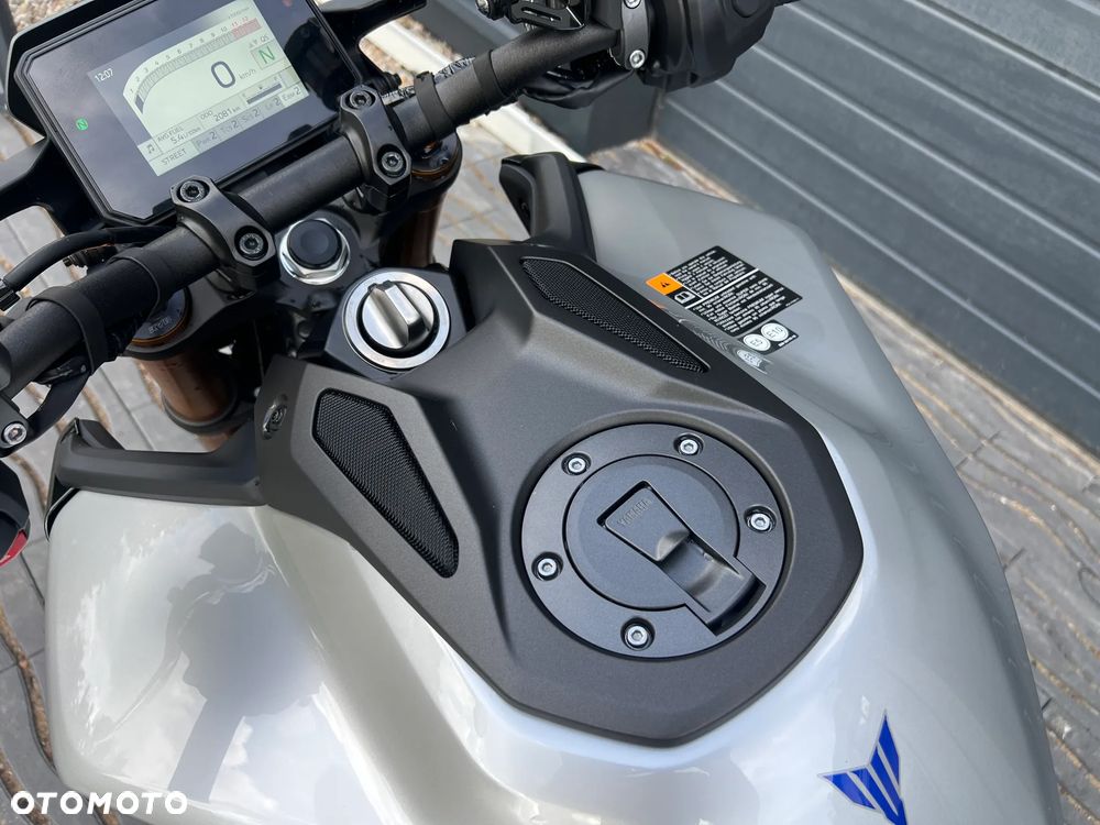 Yamaha MT - 15