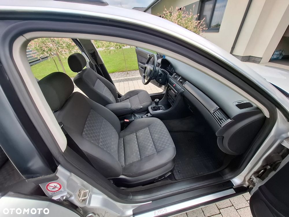 Audi A6 Avant 1.9 TDI - 13