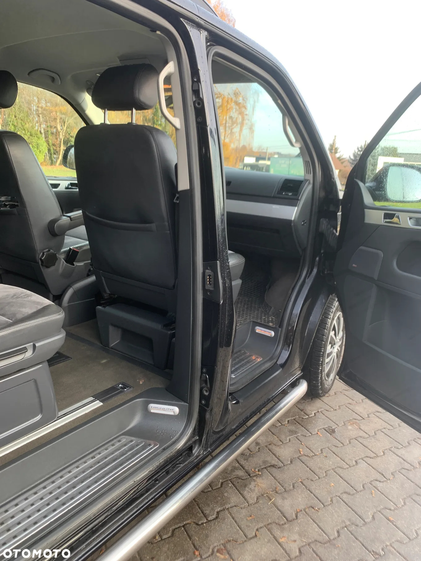 Volkswagen Multivan - 20