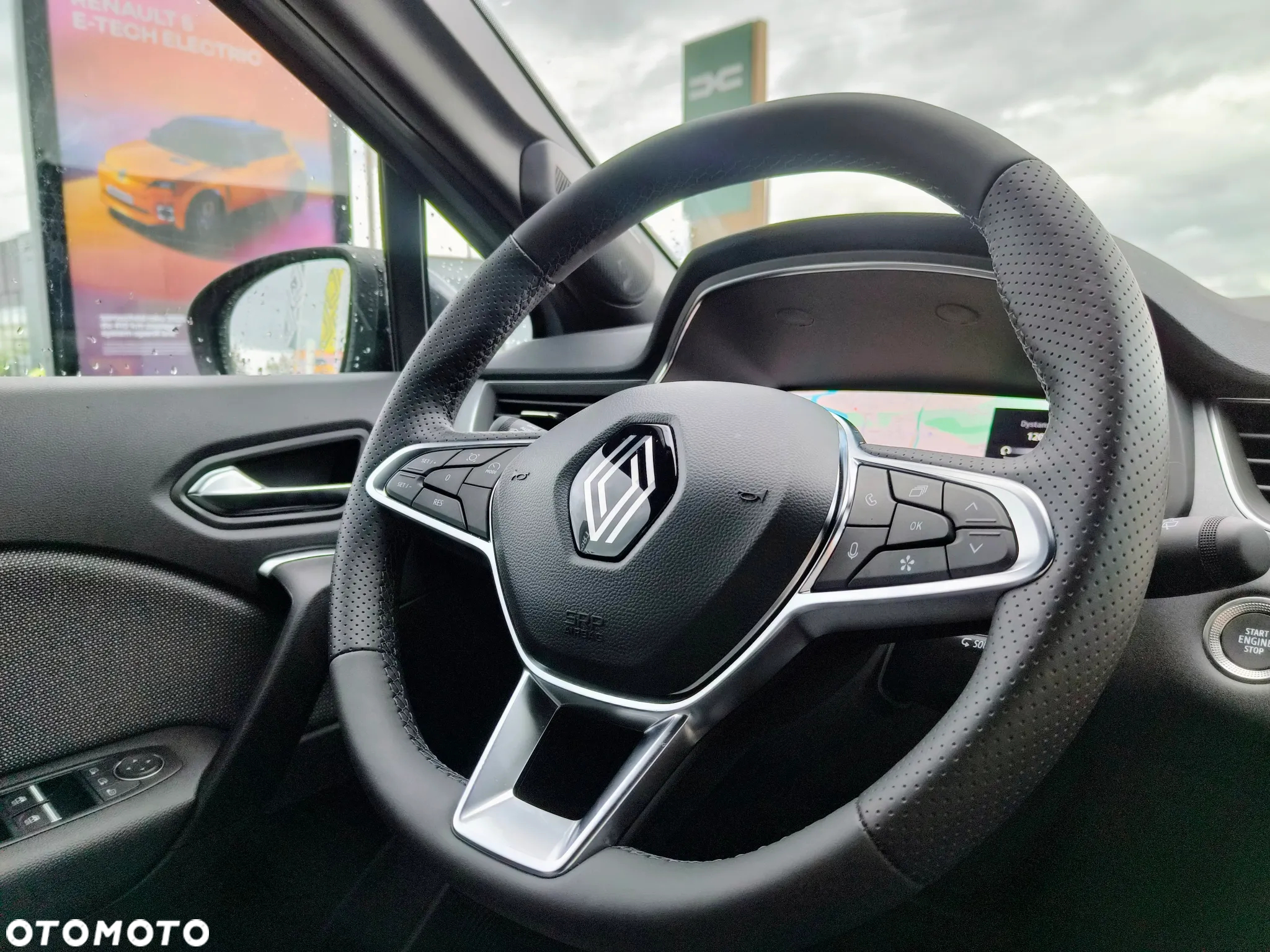Renault Captur - 21