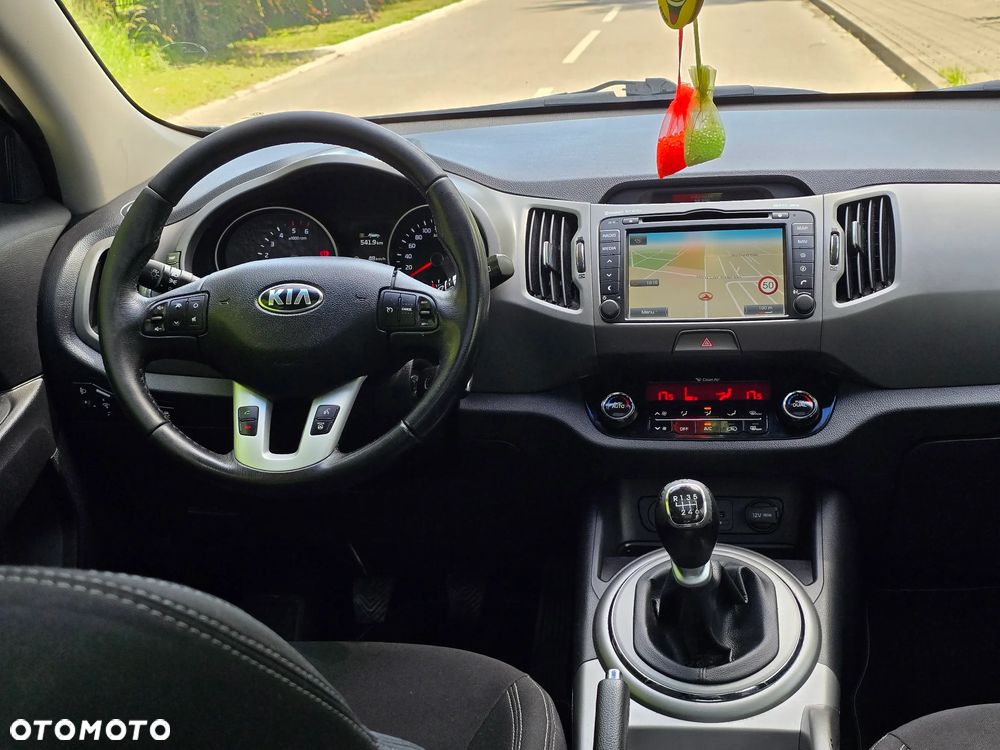 Kia Sportage 1.7 CRDI 2WD ISG Dream-Team Edition - 28