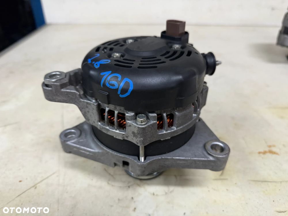 Alternator Toyota Land Cruiser 150 2.8 16D - 27060-11180 - ORYGINALNE - 2