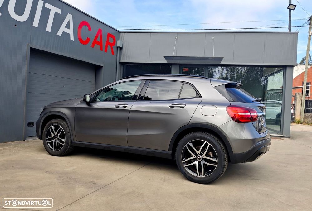 Mercedes-Benz GLA 180 d Urban - 8