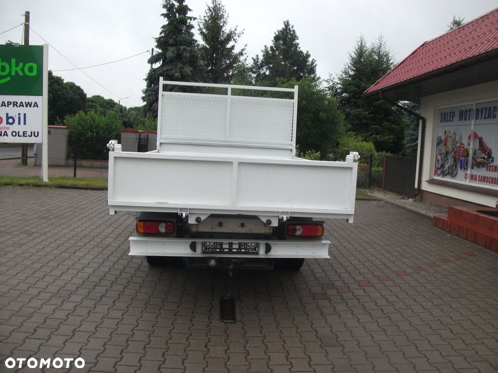 Nissan cabstar - 9