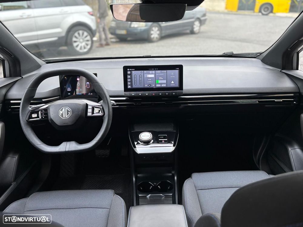 MG MG4 51 kWh Standard - 10