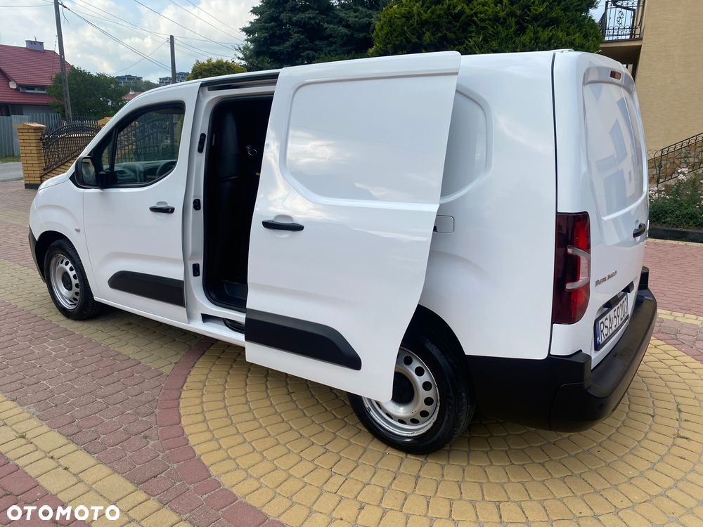 Citroën BERLINGO 1.6 HDI, MAX długi, 3-osobowy, klimatyzacja, zakupiony w salonie w Rzeszowie, bezwypadkowy - 5