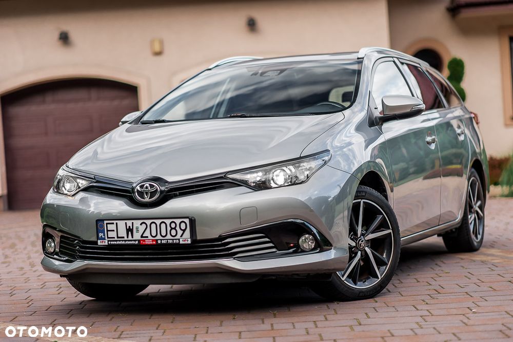 Toyota Auris 1.2 Turbo Design Edition - 2