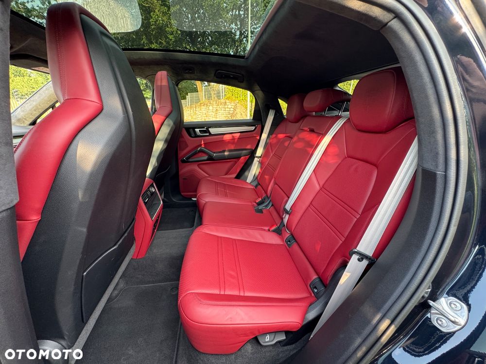 Porsche Cayenne Platinum Edition - 22