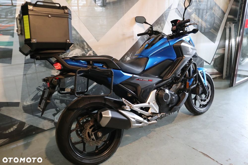 Honda NC - 23