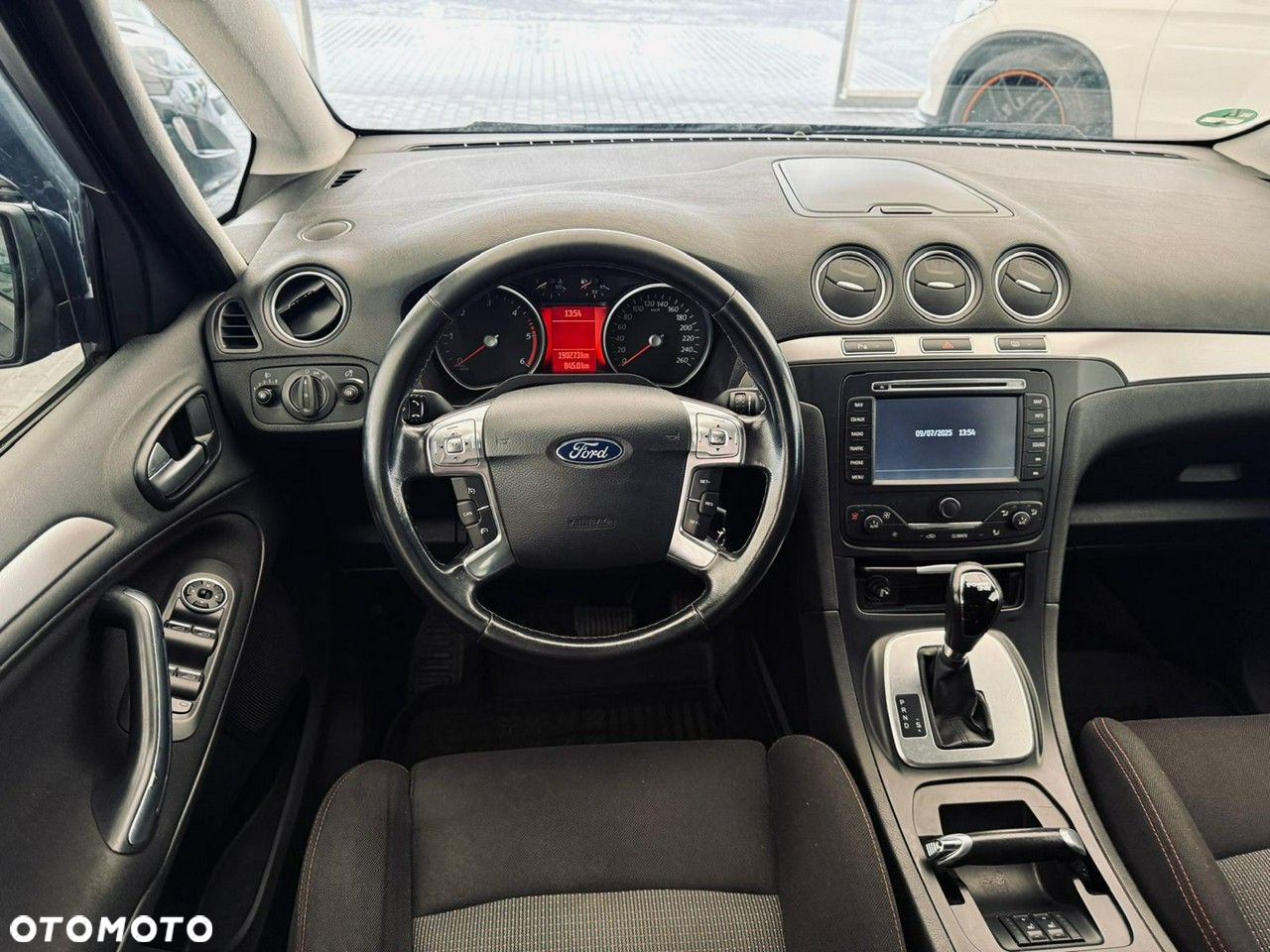 Ford S-Max - 28