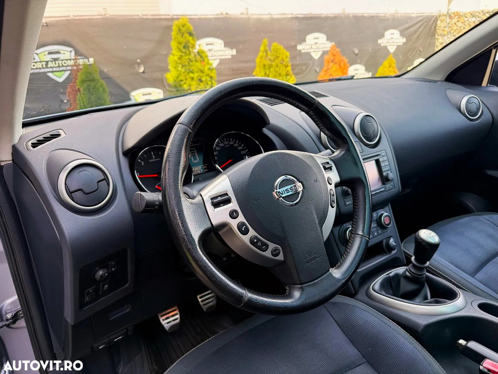 Nissan Qashqai+2 - 18