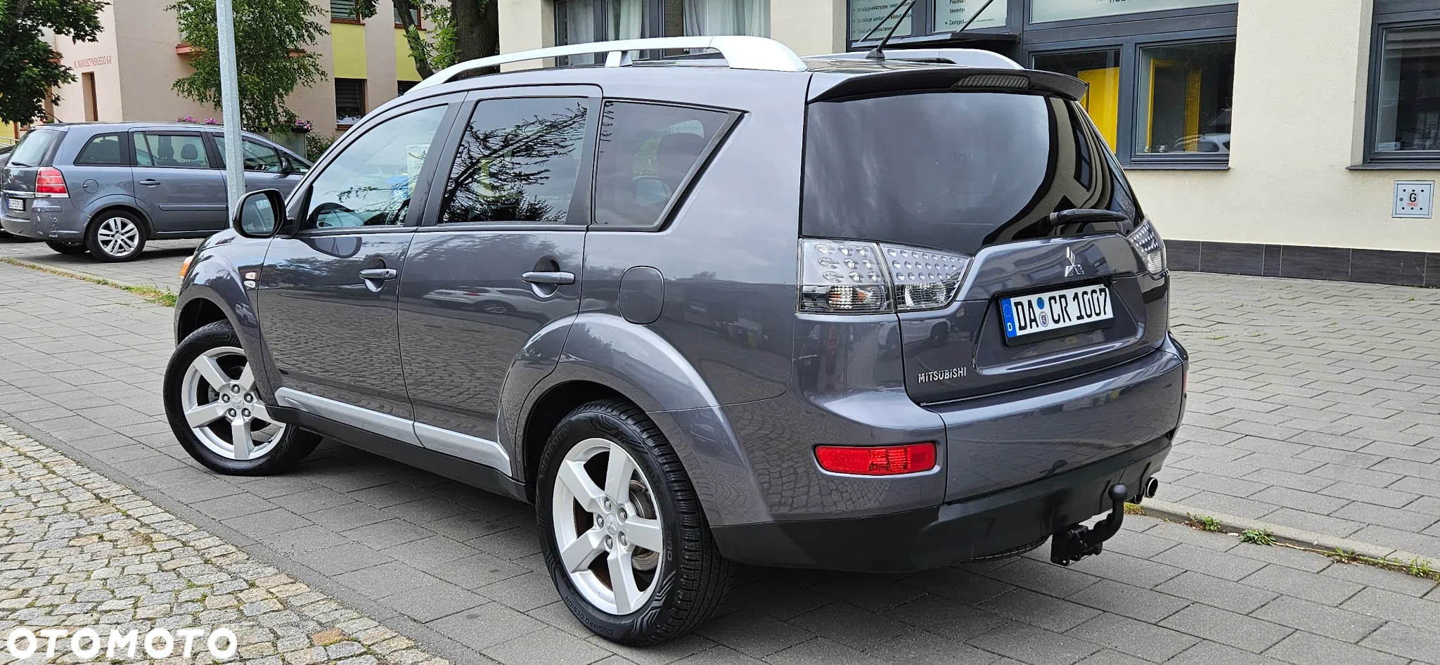 Mitsubishi Outlander 2.0 DI-D 4WD Intense - 22