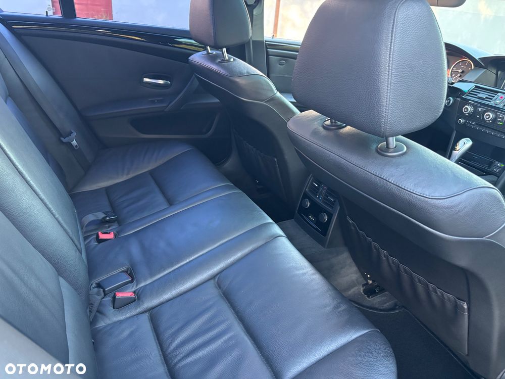 BMW Seria 5 530d Edition Exclusive - 29