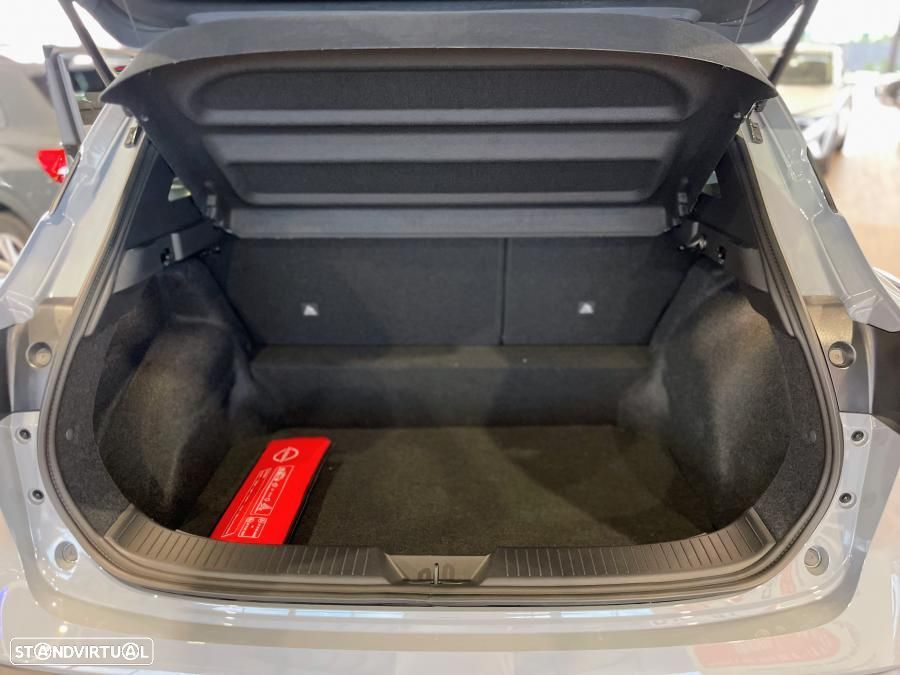 Nissan Qashqai 1.3 DIG-T Engage - 29
