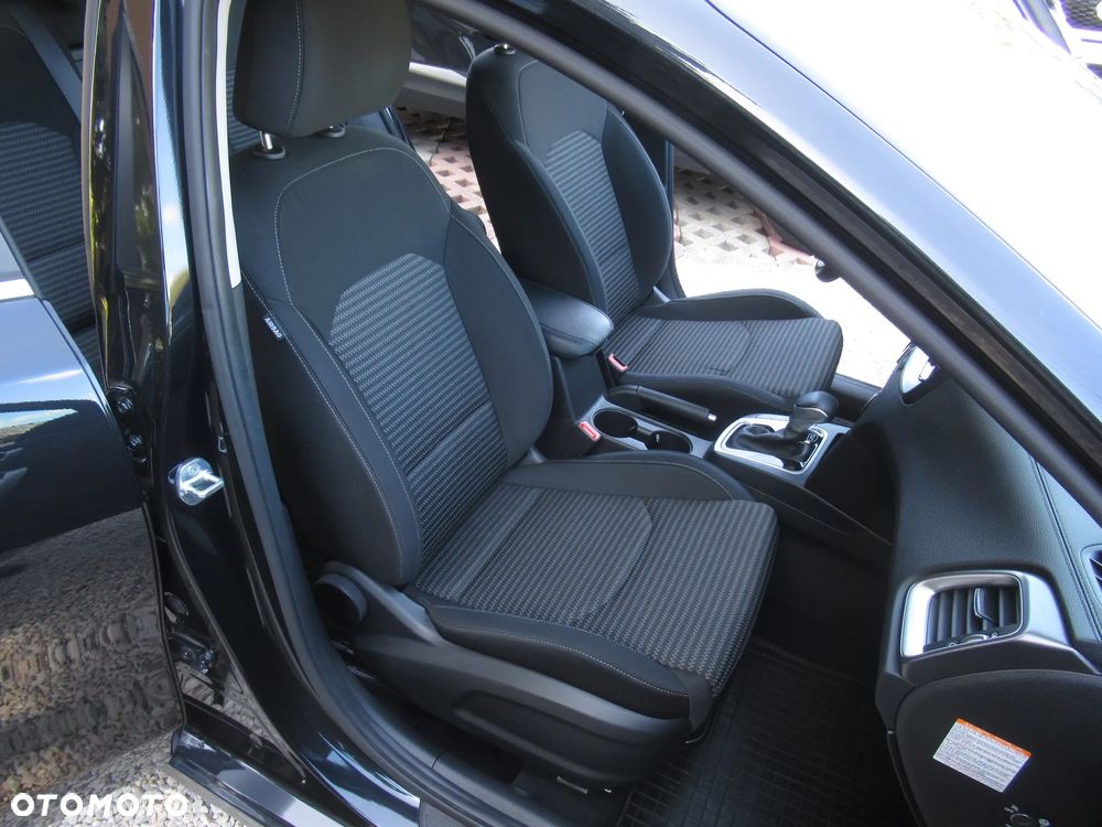 Kia Ceed 1.5 T-GDI M DCT - 10