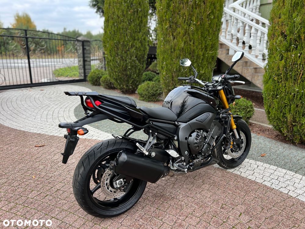 Yamaha FZ8 - 9