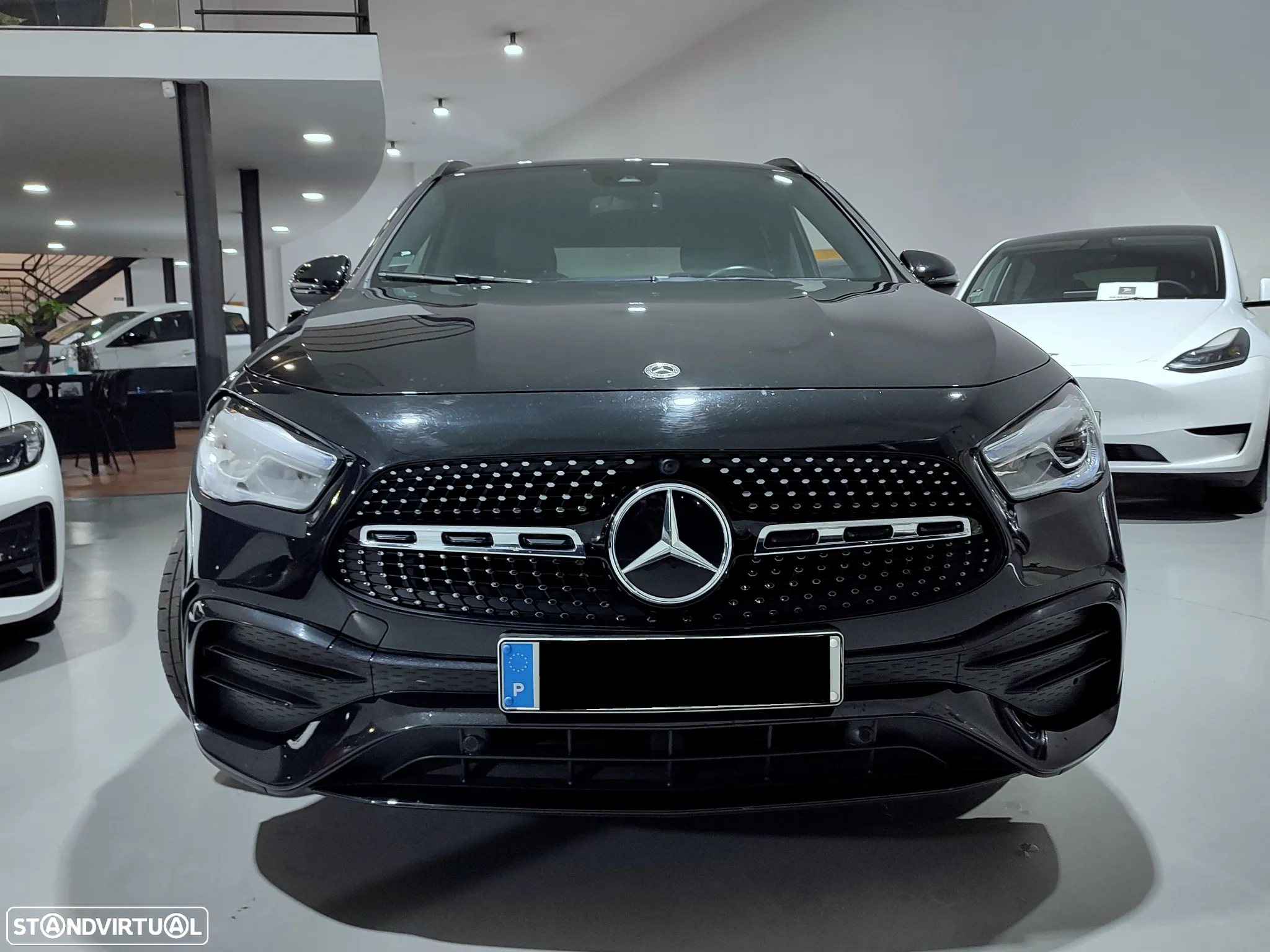 Mercedes-Benz GLA 180 - 2