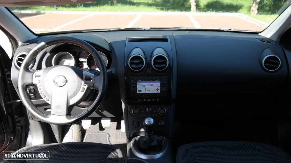 Nissan Qashqai 1.5 dCi Tekna Premium 18 - 12