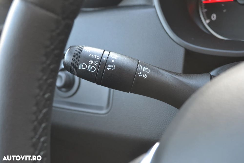 Dacia Duster Blue dCi 115 4WD Comfort - 17