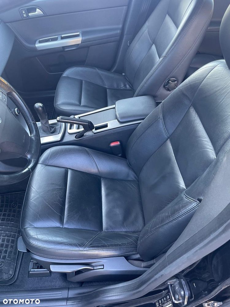 Volvo V50 2.0D - 16