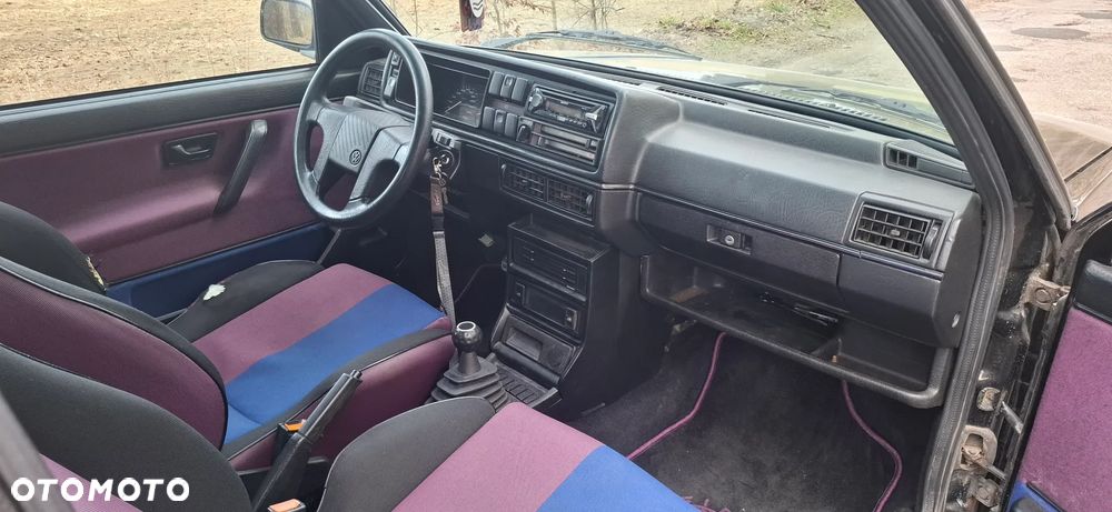 Volkswagen Golf 2.0 16V GTI - 5