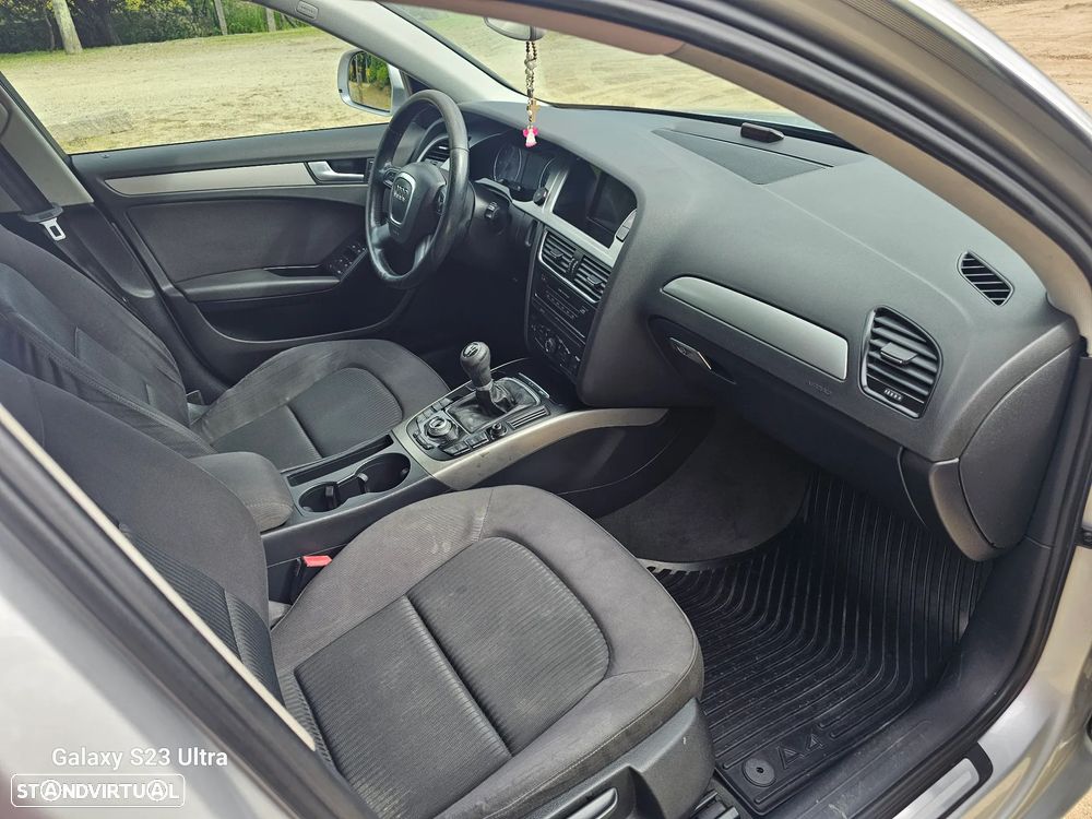 Audi A4 Avant 2.0 TDI - 17