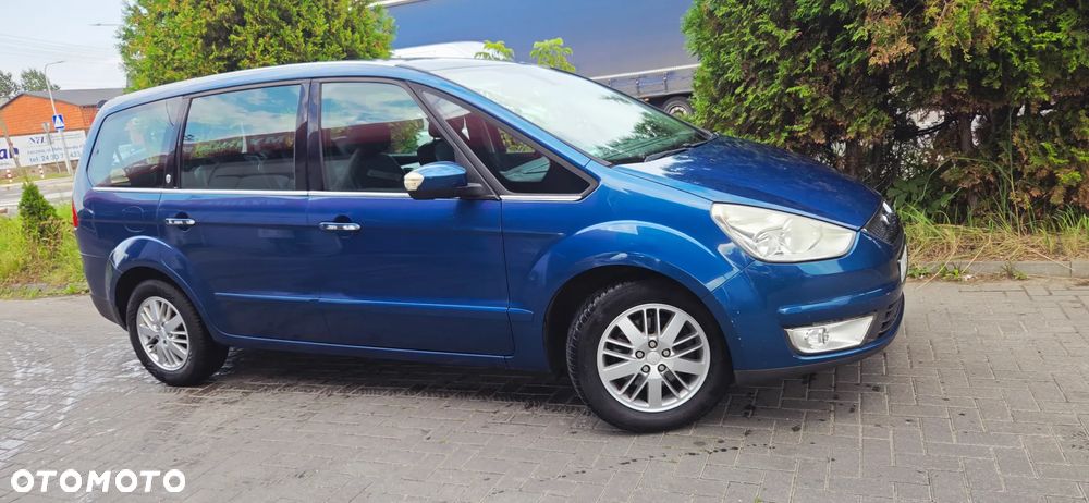 Ford Galaxy 2.0 TDCi Ghia - 17